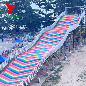 Diskon permainan Fairground luar ruangan warna-warni plastik pelangi seluncur kering salju Ski pelangi selip salju untuk dijual - Product Image 1