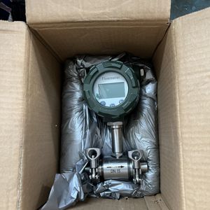 KFMH LWGY agua pura Alcohol líquido turbina 24VDC 1.0% R pulso líquido turbina caudalímetro - Product Image 4