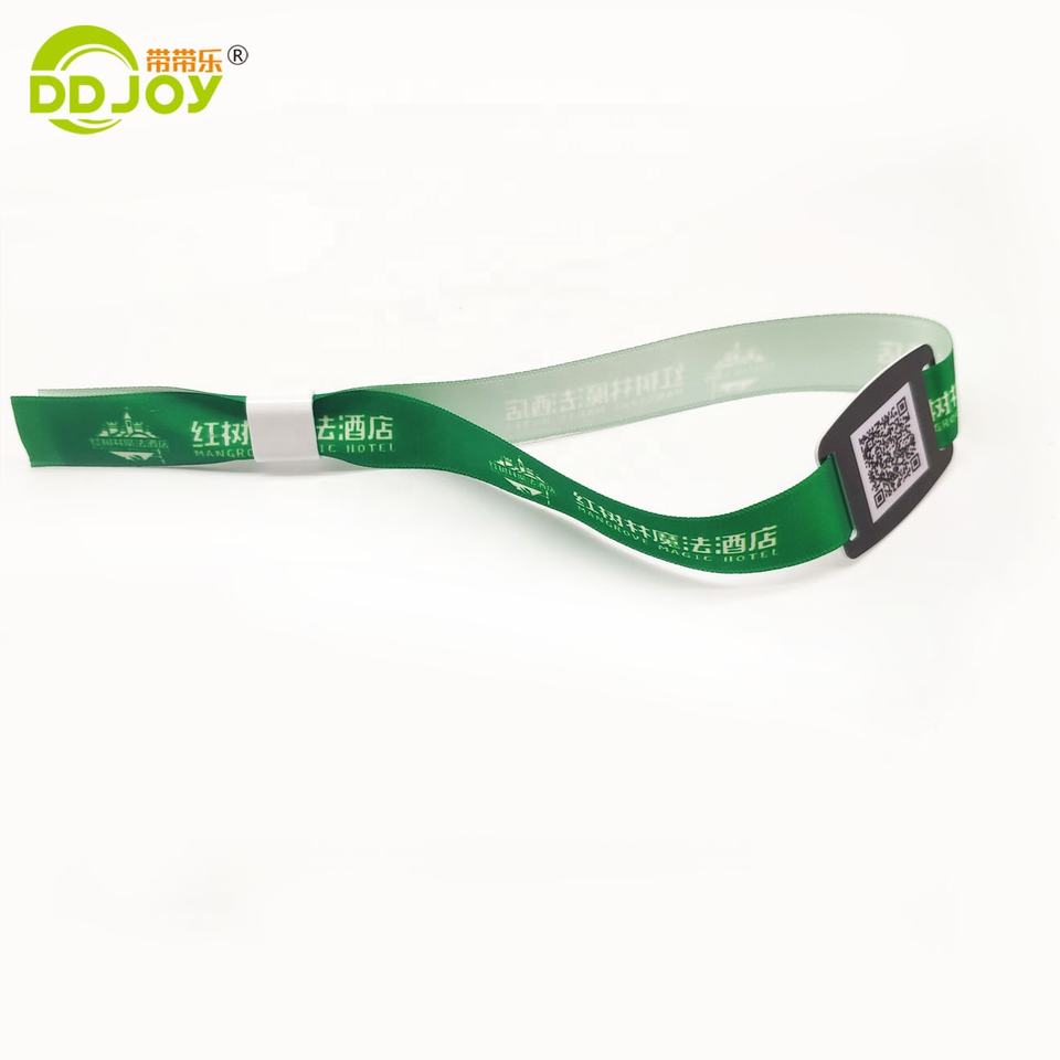 350*15mm Professional Custom Festival Waterproof Sporty Halloween Rfid Woven Fabric Wristband Dd Joy Model Db-10 4