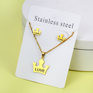 Conjunto de Joyería Minimalista de Acero Inoxidable con Baño de Oro de 18K, Diseño de Corazón Cristiano Simple, Collar y Aretes, Regalo para Bodas y Fiestas - Product Image 5