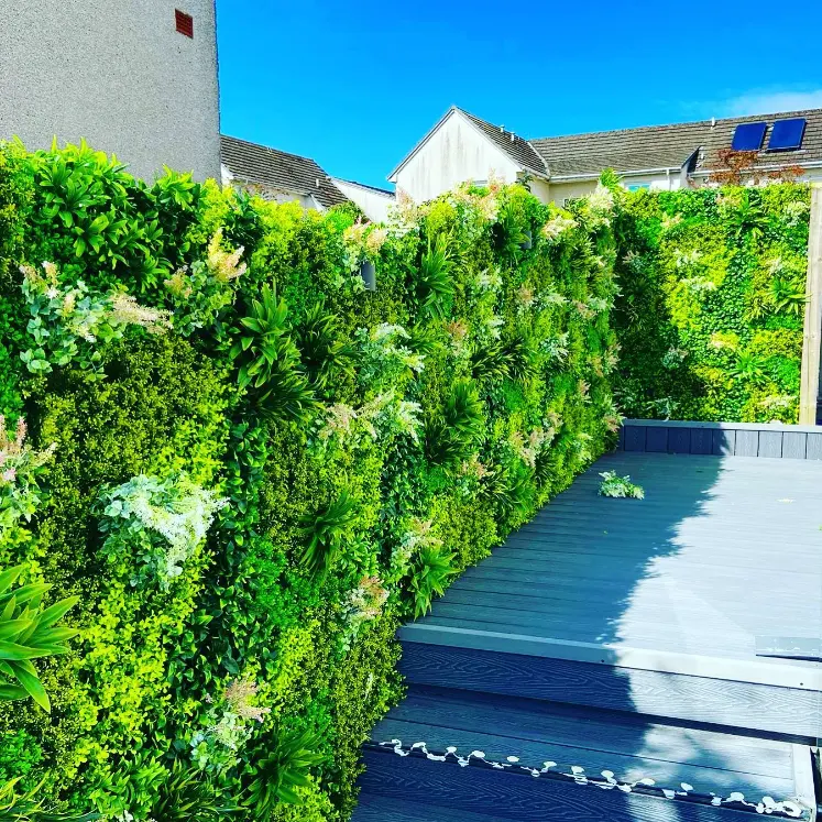 緑の植物人工芝壁花付きホーム生け垣壁人工植物プラスチック垂直緑の壁庭の装飾用
