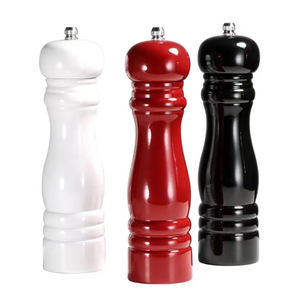 Moulins à sel et à poivre en bois personnalisés en gros pour fabricants, moulin à épices rotatif avec agitateurs en bois pour usage domestique - Product Image 1