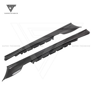Jupes latérales personnalisées en fibre de carbone pour <span class=keywords><strong>BMW</strong></span> Série 1 <span class=keywords><strong>1M</strong></span> <span class=keywords><strong>E82</strong></span> E88 2011, style Revoz - Product Image 2