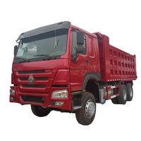 Ventes transfrontalières de camions à benne basculante HOWO de haute qualité de 8.5 mètres Camions à benne basculante à huit basculants arrière de 9.6 mètres Camions à benne basculante HOWO 6*4