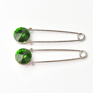 Exclusivo Rhinestone pérola Pins Para Calças Ajuste de Cintura Mulheres Cardigan Xale Broches Segurança Coreano Simples Jóias De Luxo - Product Image 5