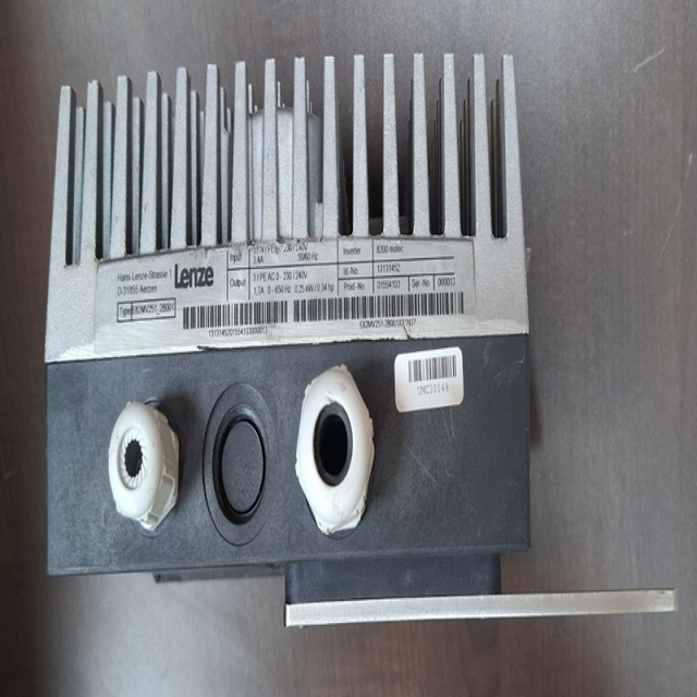Sell Well in Stock 8200 Motec 0.25 Kw. Type: E82MV251_2B001 Slightly &tested for Plc by DHL/UPS
