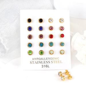 Hypoallergenic 316 स्टेनलेस स्टील फैशन गहने छोटे स्टड कान की बाली कस्टम 10 जोड़े/कार्ड मिश्रित रंग घन Zirconia कान की बाली - Product Image 6