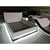 Luxuriöses Modernes Multifunktionsbett Neuestes Doppelbett mit LED-Beleuchtung Lederbett Massivholzrahmen King-Queen-Size