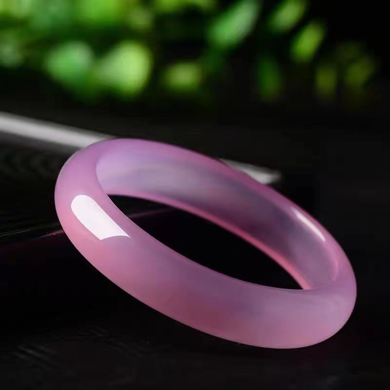 jadeite bangle