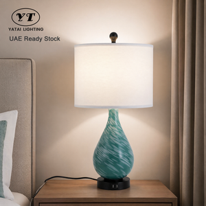 Lampe de table moderne à commande tactile avec chargeur USB, abat-jour en tissu, base en fer, ampoule E27 pour chambre à coucher, chevet, salon - Product Image 1