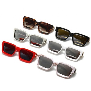 Vendita calda 2022 Designer milionistici marchi famosi <span class=keywords><strong>occhiali</strong></span> <span class=keywords><strong>da</strong></span> <span class=keywords><strong>sole</strong></span> quadrati <span class=keywords><strong>da</strong></span> uomo tonalità <span class=keywords><strong>occhiali</strong></span> <span class=keywords><strong>da</strong></span> <span class=keywords><strong>sole</strong></span> <span class=keywords><strong>da</strong></span> <span class=keywords><strong>donna</strong></span> <span class=keywords><strong>di</strong></span> lusso alla moda <span class=keywords><strong>occhiali</strong></span> <span class=keywords><strong>da</strong></span> <span class=keywords><strong>sole</strong></span> - Product Image 6