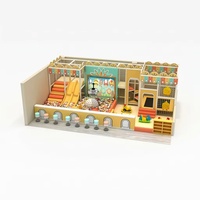 Equipo de juego suave personalizado para interiores, temática de carnaval, escaleras de rodillos, tobogán amarillo, piscina de bolas, torre de red de Mario, saltadores de resorte
