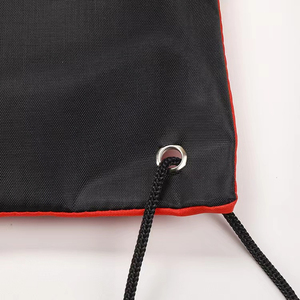 Sac à dos de sport en polyester imperméable avec cordon de serrage et fermeture éclair - Product Image 3