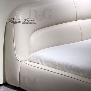 Modern Minimalist Metal <b>Platform</b> Luxury Upholstered King Size <b>Bed</b> <b>Frame</b> with LED Lights and Storage - Product Image 6