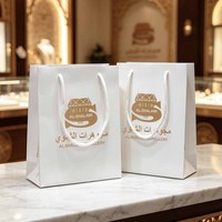 Sacs en papier de luxe pour bijoux, carton ivoire, logo personnalisé imprimé pour lunettes, colliers, boutiques de cadeaux, bijouteries, vente en gros
