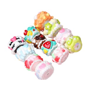 Vendita calda di perline larghe per telefono cellulare penne per auto graziose penne per granuli olio pesante acrilico perline sciolte disegnate a mano - Product Image 3