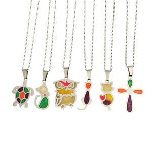 Collier pendentif en acier inoxydable, série animale tortue et chat, style Hawaï, motif goutte d'huile colorée - Product Image 5