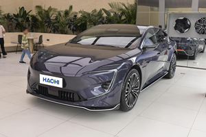 2025 Hot Sale <strong>Avatar</strong> 12 AWD Sedan Car New Energy Electric <strong>Vehicle</strong> with 605km Long Range Left Steering Chinese Export - Product Image 2