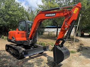 รถขุดขนาดเล็ก Doosan DX60 6 ตัน มือสอง สภาพดี 99% พร้อมเครื่องยนต์เดิม ราคาพิเศษ รถขุดมือสองพร้อม EPA - Product Image 1