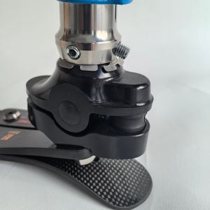 Hafif yüksek mukavemetli konfor istikrar protez karbon Fiber daha kararlı sıvı alüminyum çelik benzer Normal insan ayak bileği - Product Image 3