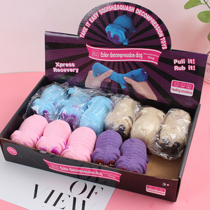 Juguete Sensorial Antiestrés para Amantes de los Perros, Juguete de Peluche con Forma de Pug Relleno de Arena, con Función de Compresión Lenta y Ventilación - Product Image 2