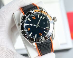 Montre mécanique automatique de luxe pour homme avec cadran en cristal, boîtier en acier inoxydable, bracelet en caoutchouc avec aiguilles en forme de pointe. - Product Image 1