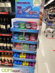 <span class=keywords><strong>Estantería</strong></span> personalizada para tienda de juguetes para niños, estante de exhibición de productos para muñecas, tablero de Chevron, <span class=keywords><strong>funko</strong></span> <span class=keywords><strong>pop</strong></span>, venta al por menor - Product Image 6