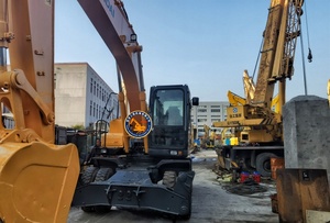 Bonne performance, excavatrice sur pneus Hyundai 210W-7 d'occasion, 21 tonnes, moteur 220LC-7, 129 kW, capacité de la benne de 0,92 m³, Chine - Product Image 4