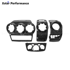 Interior envolvente de consola central de fibra de carbono (reemplazo) para <span class=keywords><strong>Ferrari</strong></span> <span class=keywords><strong>F430</strong></span> - Product Image 1