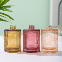 Bouteilles de diffuseur d'arômes en verre vides de 200 ml, couleur bonbon, à rayures verticales, sérigraphiées, vente en gros