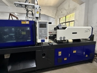 Gebrauchte Haitian 90-Tonnen-Servo-Spritzgießmaschine HT90 Horizontale Gebrauchtmaschine für Kunststoffverarbeitung
