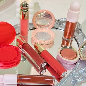 Brillo Labial Vegano al por Mayor, Exclusivo y Magnífico, Suave, Cremoso, Líquido, Resistente al Agua, de Larga Duración (24 Horas), Natural - Product Image 5