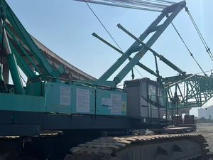 <span class=keywords><strong>Gru</strong></span> Cingolata Portuale Usata Kobelco 250T CKE2500 con Pompa e Motore del Cambio - Testata e Ispezionata in Vendita - Product Image 4
