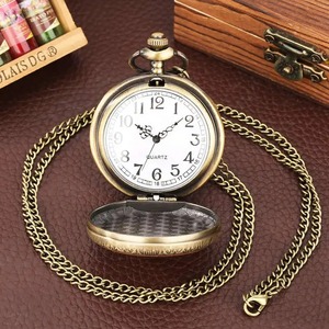 Montre de poche en quartz à trois têtes de dragon, rétro, bronze, monstre de feu, collier, Daenerys Jon Stark House Games, montres de poche vintage - Product Image 5