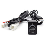 Pengisi Daya Ponsel Cocok untuk Mobil Khusus Toyota Pengisi Daya Mobil USB Ganda PD+USB Pengisian Cepat