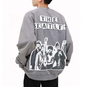 เสื้อสเวตเชิ้ตปักลายโอเวอร์ไซส์สำหรับผู้ชายเสื้อวินเทจฟอกสีกรด - Product Image 1