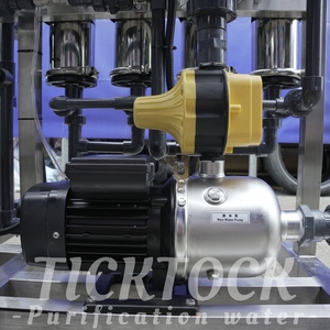 डायलिसिस के लिए सौर पैनल और रिवर्स ऑस्मोसिस के साथ पेयजल शुद्धिकरण प्रणाली - Product Image 5