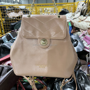 Mochila Mini de Moda para Mujer Usada al por Mayor A16, Bolsa de <span class=keywords><strong>Segunda</strong></span> Mano a Precio Económico, Tiempo de Entrega de Muestra de 7 Días en China - Product Image 2