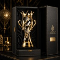 Trophée de champion de basketball en métal doré personnalisé, corps chromé argenté avec couronne dorée, base à deux niveaux, OEM ODM