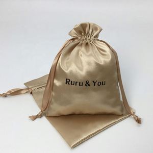 Bolsas de Regalo de Satén Suave de Lujo para Ropa, Bolsa Protectora Dorada para Empaque con Logotipo Personalizado, Bolsa para Cosméticos y Pelucas - Product Image 3