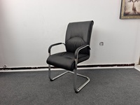 Chaise de bureau confortable pour salle de réunion, chaise de bureau en cuir noir sans roulettes
