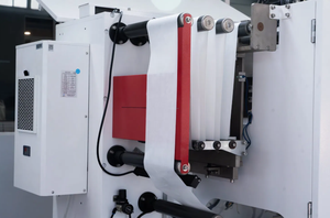 Machine d'emballage automatique à grande vitesse pour mouchoirs <span class=keywords><strong>en</strong></span> <span class=keywords><strong>papier</strong></span> doux de Zhejiang Wenzhou pour <span class=keywords><strong>papier</strong></span> mouchoir facial doux - Product Image 2