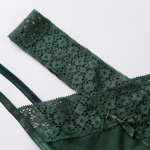 Mutandine Senza Cuciture in Seta Ghiaccio a Vita Bassa con Bordo in Pizzo, Stile Sexy e Puro Desiderio per Donne - Product Image 5