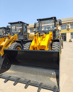 Cargadora de Ruedas Multiusos Lonking LG833G con Enganche Rápido para Silvicultura, Granjas, Depósitos de Granos, Fábricas de Materiales de Construcción y Múltiples Accesorios - Product Image 4