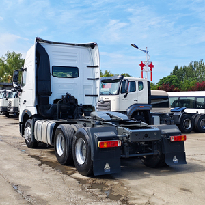 Camion <span class=keywords><strong>tracteur</strong></span> d'<span class=keywords><strong>occasion</strong></span> Sino Trucks HOWO Sinotruk 6x4 T7H TX, 10 pneus, 400 ch, conduite à gauche - Product Image 5