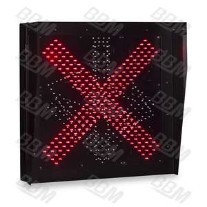 Semáforo LED 4 en 1 <span class=keywords><strong>de</strong></span> 710 mm, Impermeable IP65, con Señales <span class=keywords><strong>de</strong></span> Tráfico Rojas, Amarillas, Verdes <span class=keywords><strong>y</strong></span> Blancas con <span class=keywords><strong>Flecha</strong></span> - Product Image 1