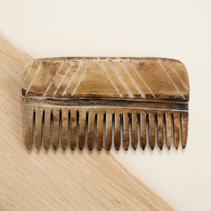 Peine de hueso natural, diseño medieval antiguo, hecho a mano con hueso natural de búfalo por curio craft. - Product Image 1
