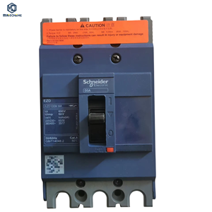 Interruptor Automático en Caja Moldeada EZD100M3050MAN, 3P 50A, Protección Contra Sobrecarga y Cortocircuito, Distribución Eléctrica - Product Image 1