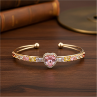 Nouveau Bracelet Rétro Vintage pour Femme, Bijou Gothique Solide en Forme de Cœur, Original, avec Zirconium Texturé, pour Banquet