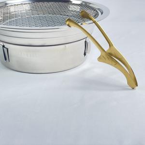 Hui-e Style coréen 304 acier inoxydable corne de vache tête ronde pince de <span class=keywords><strong>Barbecue</strong></span> pince alimentaire extérieure outils de <span class=keywords><strong>barbecue</strong></span> élégants - Product Image 1